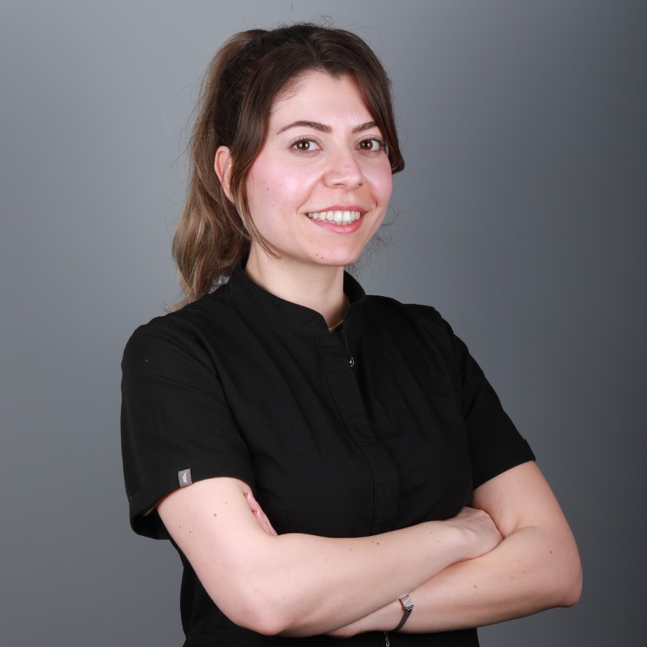 Dr. Burçe Aktan